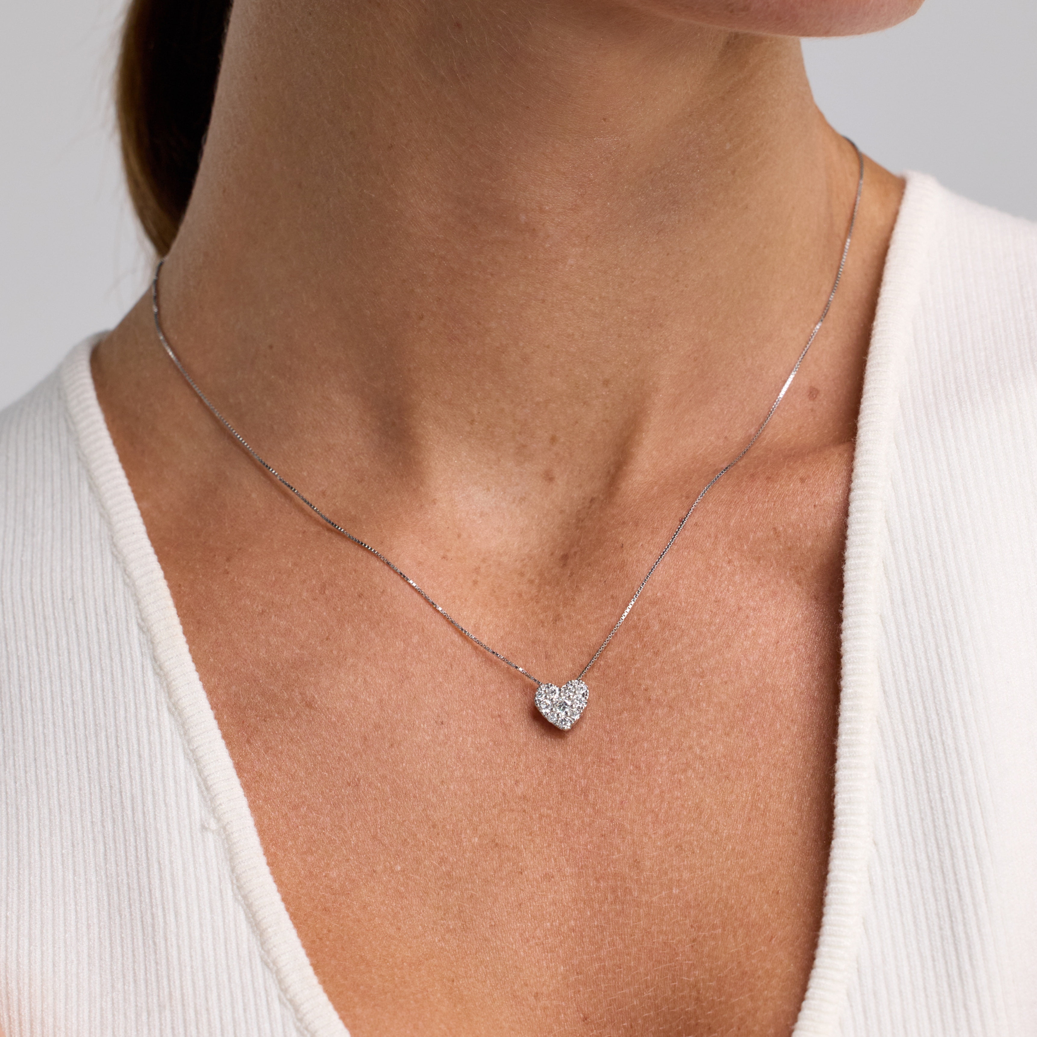 Unique Moments 1/2 Ct Round Lab Grown Diamond Heart Pendant in Silver for Women (J-SI-I1)