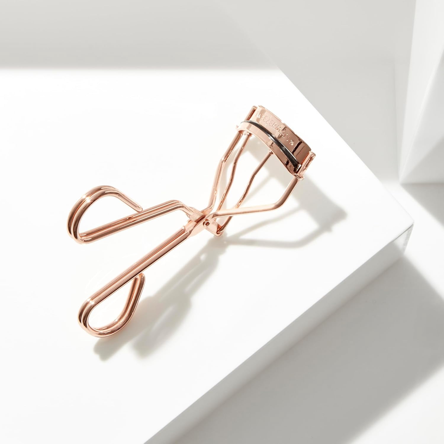 Pro Master Black Eyelash Curler - Designed for Almond-Shaped Eyes