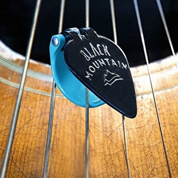 5X BLACK MOUNTAIN Spring Loaded Guitar Thumb Picks | Light Gauge Universal Fit