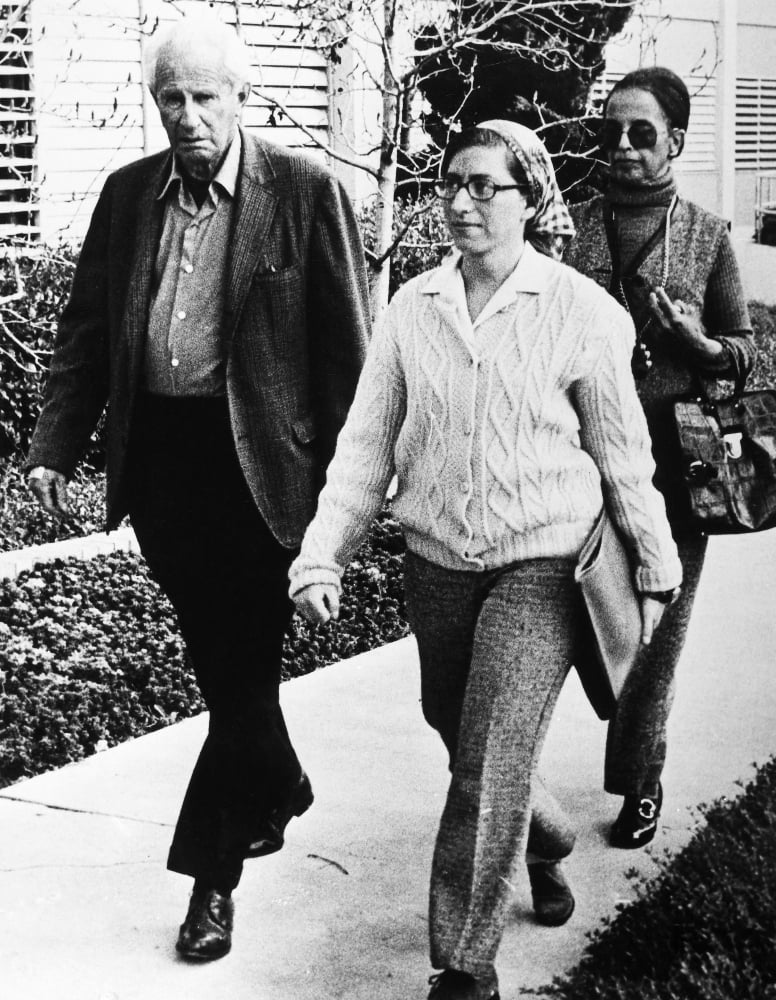 Angela Davis Trial 1972 Nherbert Marcuse Marxist Philosopher And ...