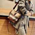 thumbnail image 4 of Nuevo bolso de cubo de cuero genuino para damas 2023, bolso de mano de diseñador de lujo de moda para mujer, tendencias de diseñador de marca, bolsos para mujer, 4 of 5