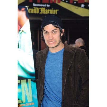 Gael Garcia Bernal At Premiere Of Y Tu Mama Tambien Ny ...