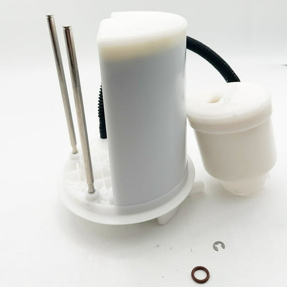 New Car filter fuel filter with pump For Toyota RAV 4 77024-0R020