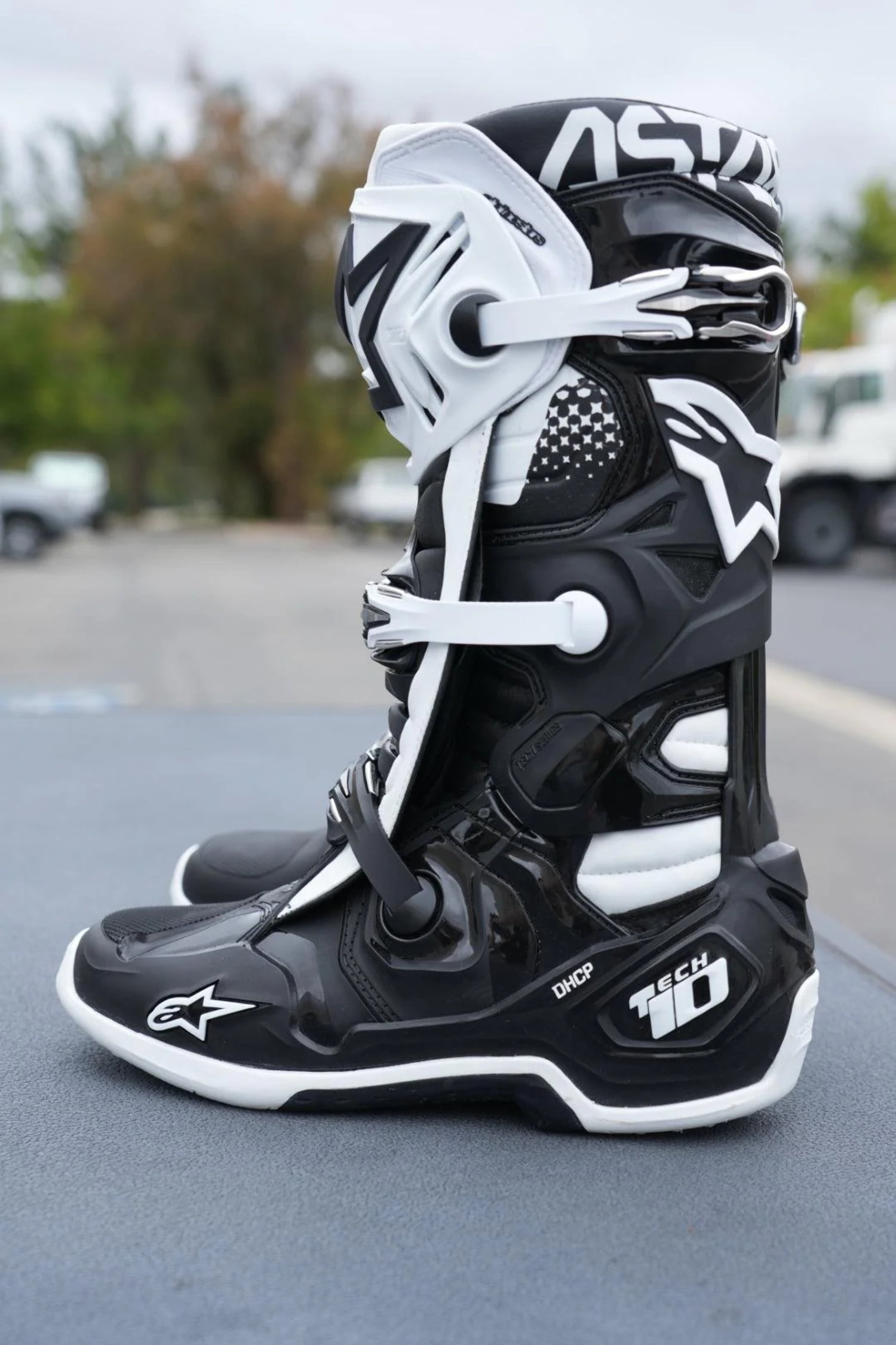 【値下げ】AlpinestarsTech10オフロードブーツ ブラック/ホワイト ALPINESTARS '21~ TECH10ブーツ ブラックホワイト | オフロード