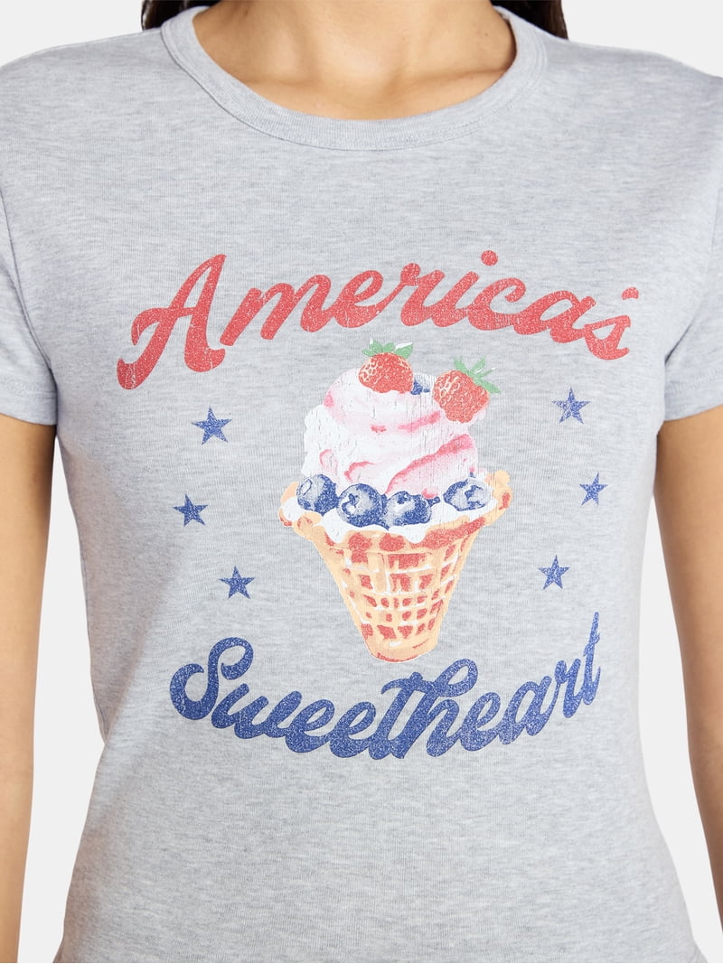 Social Edition Women's America's Sweetheart Graphic Tee with Short