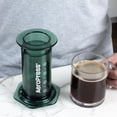 thumbnail image 3 of AeroPress Clear Green Coffee Press – Método de preparación 3 en 1 que combina prensa francesa, estilo espresso, café con cuerpo sin arena ni amargura, pequeña cafetera portátil para acampar y viajar,, 3 of 5
