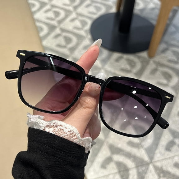 2025 New Brown Lens Sunglasses Retro Square Frame Sunglasses Women Fashion Men Eyewear Trendy