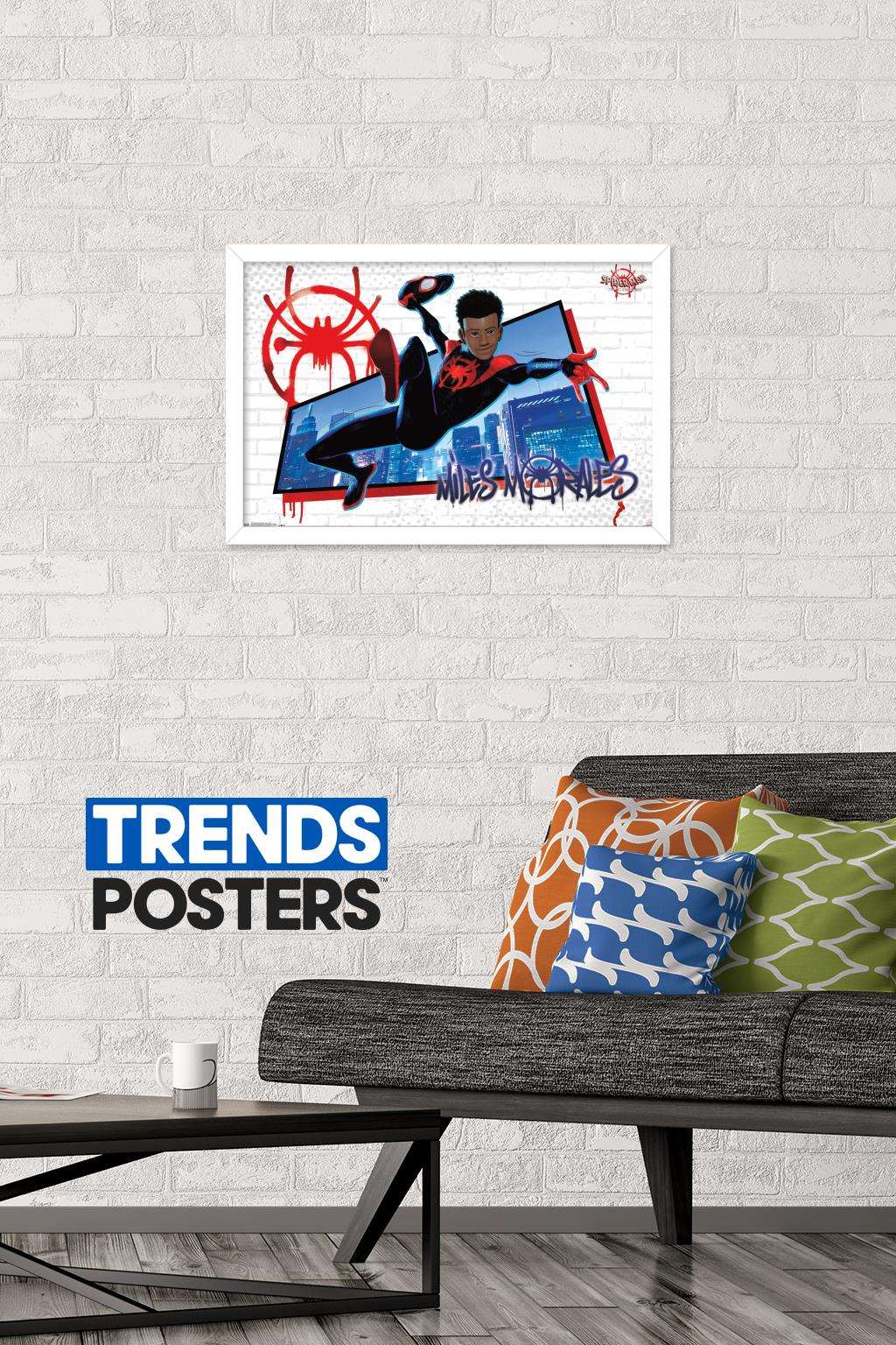 Marvel Cinematic Universe - Spider-Man - Into The Spider-Verse - Miles Wall Poster, 14.725" x 22.375", Framed