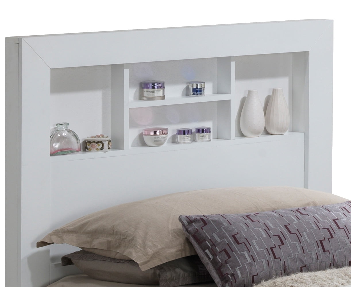 Glory Furniture Burlington Twin Bed in White Color