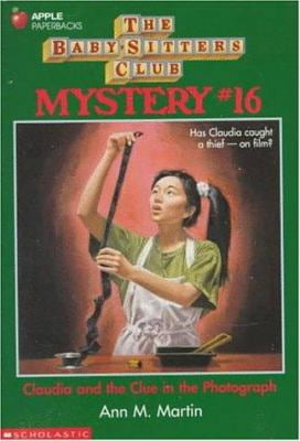 Pre-Owned Claudia and the Clue in the Photograph (Baby-Sitters Club Mystery, 16) (Unknown) 059047054X 9780590470544