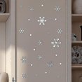 thumbnail image 3 of Pegatina de pared navideña con copos de nieve dorados y plateados, pegatina para espejo para decoración del hogar, 3 of 4