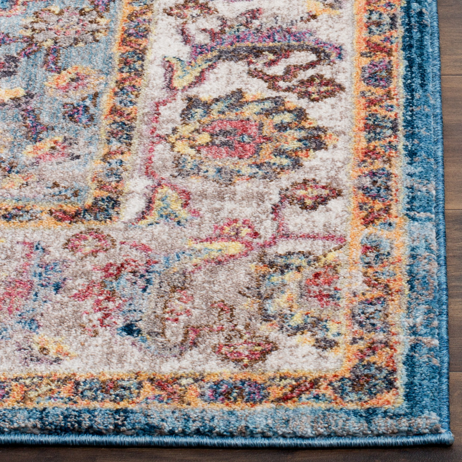 SAFAVIEH Bristol Erica Oriental Polyester Area Rug, Blue/Ivory, 6' x 9'