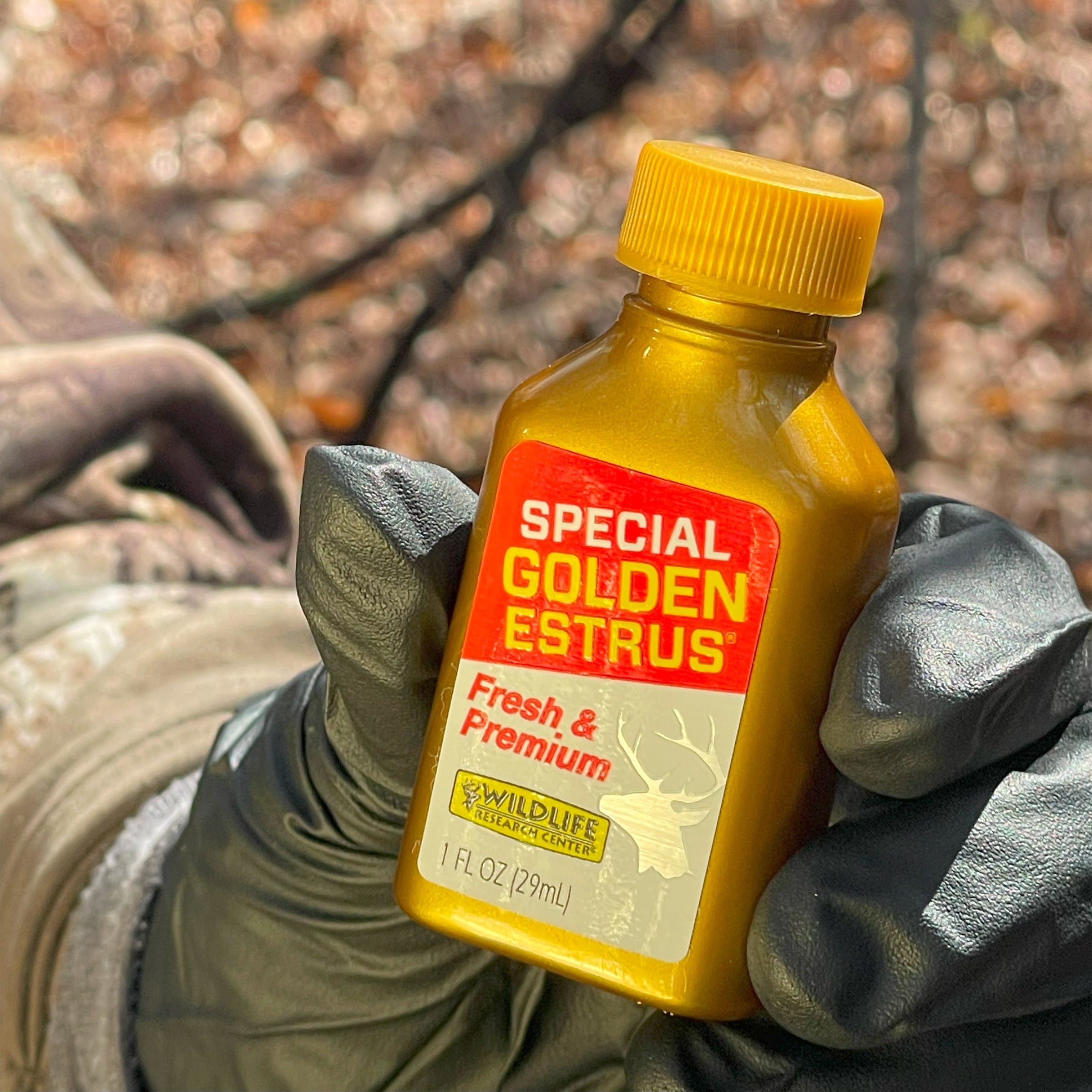 Wildlife Research Center, Special Golden Estrus, 1 fl oz Doe Estrous Hunting Scent