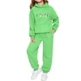 thumbnail image 2 of Conjunto de sudadera con capucha de manga larga para niños con estampado invernal y pantalones deportivos con lazo en las piernas, deportivo informal con forro polar para mayor calidez, conjunto de do, 2 of 5