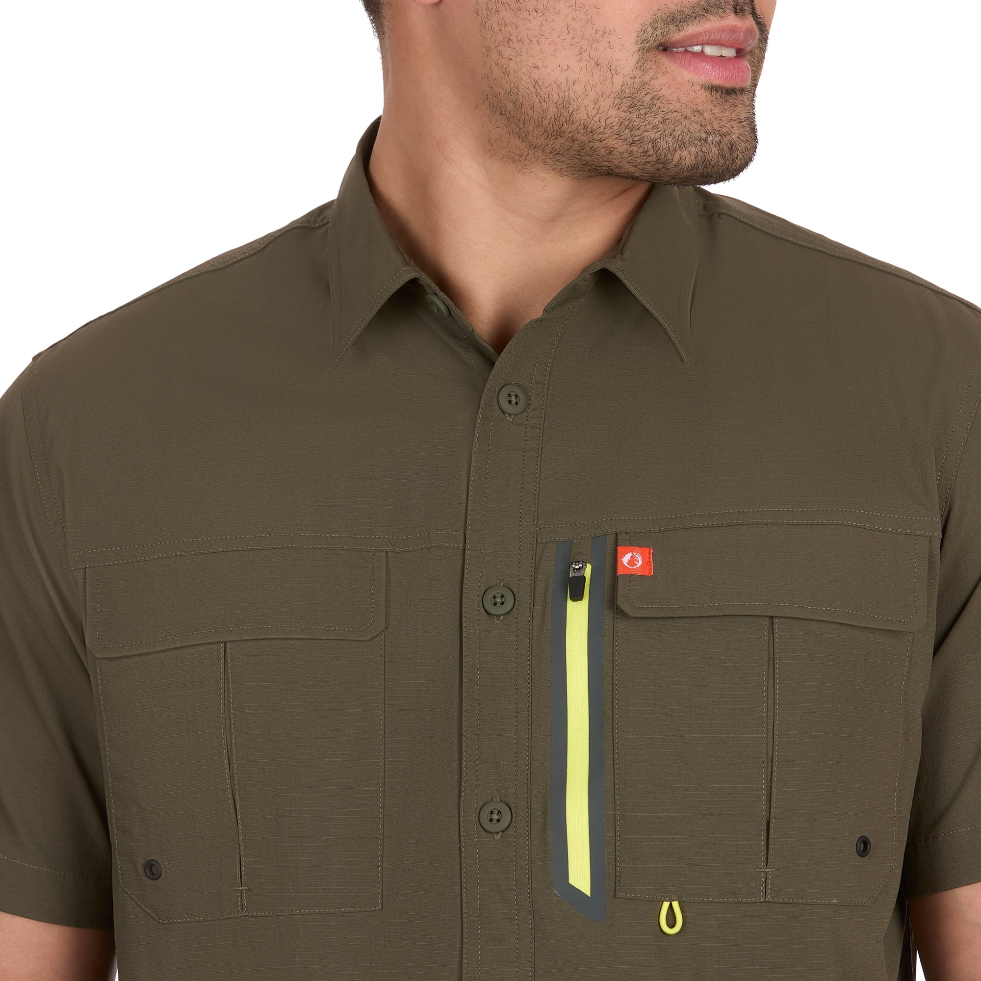 The American Outdoorsman Blackfoot River Fishing Shirt, Short Sleeve - Quick Dry, UPF 30 UV Protection, Modern Fit, Breathable Eyelets and Waterproof Chest Zip Multiple Pocket (Jungle Green, Medium)