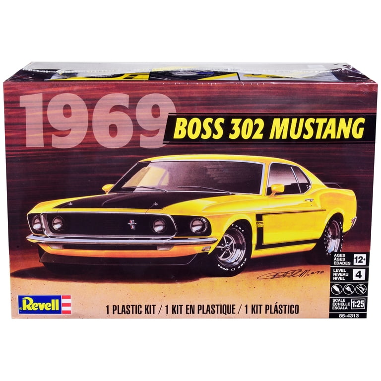 Level 4 Model Kit 1969 Ford Mustang Boss 302 1/25 Scale Model by