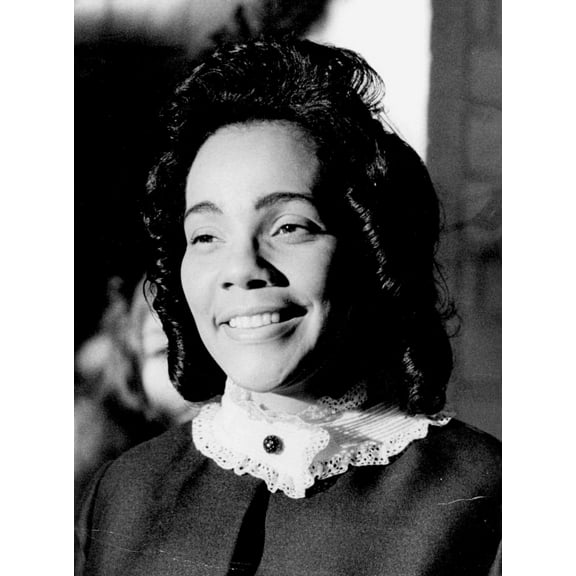 Coretta Scott King Photo Print (8 x 10)