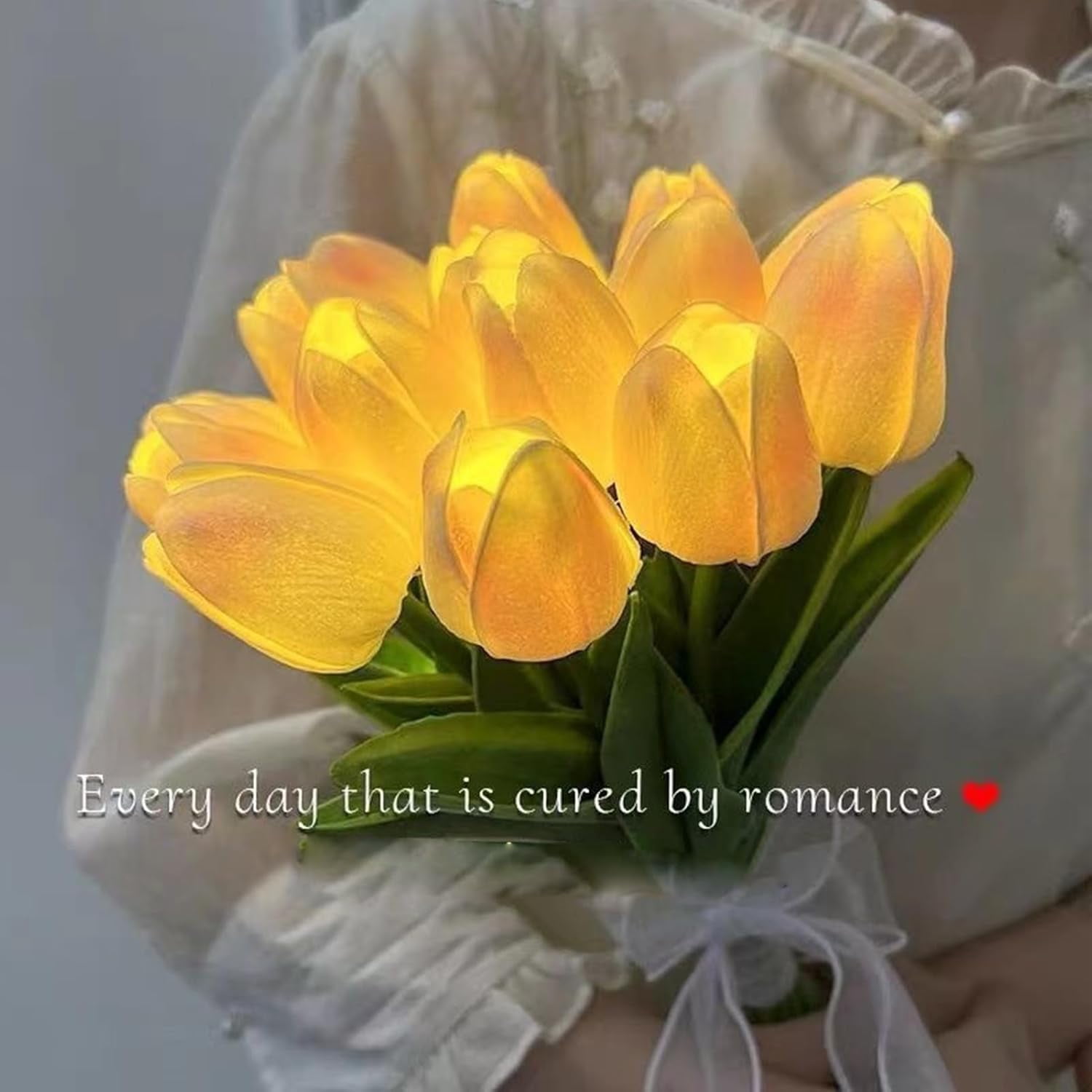 Radiant Romantic Tulip Light with a Vase, 15 PCS Twinkling Tree Tulips Led Night Light, 2026 New Flower Shaped Ambient Lamp for Bedroom Bedside Decor & Gift