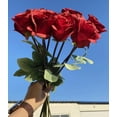 thumbnail image 1 of Dos ramos de 16 tallos cada uno (8 cabezas de rosas barrocas), rosas artificiales, decoración floral for bodas., 1 of 2