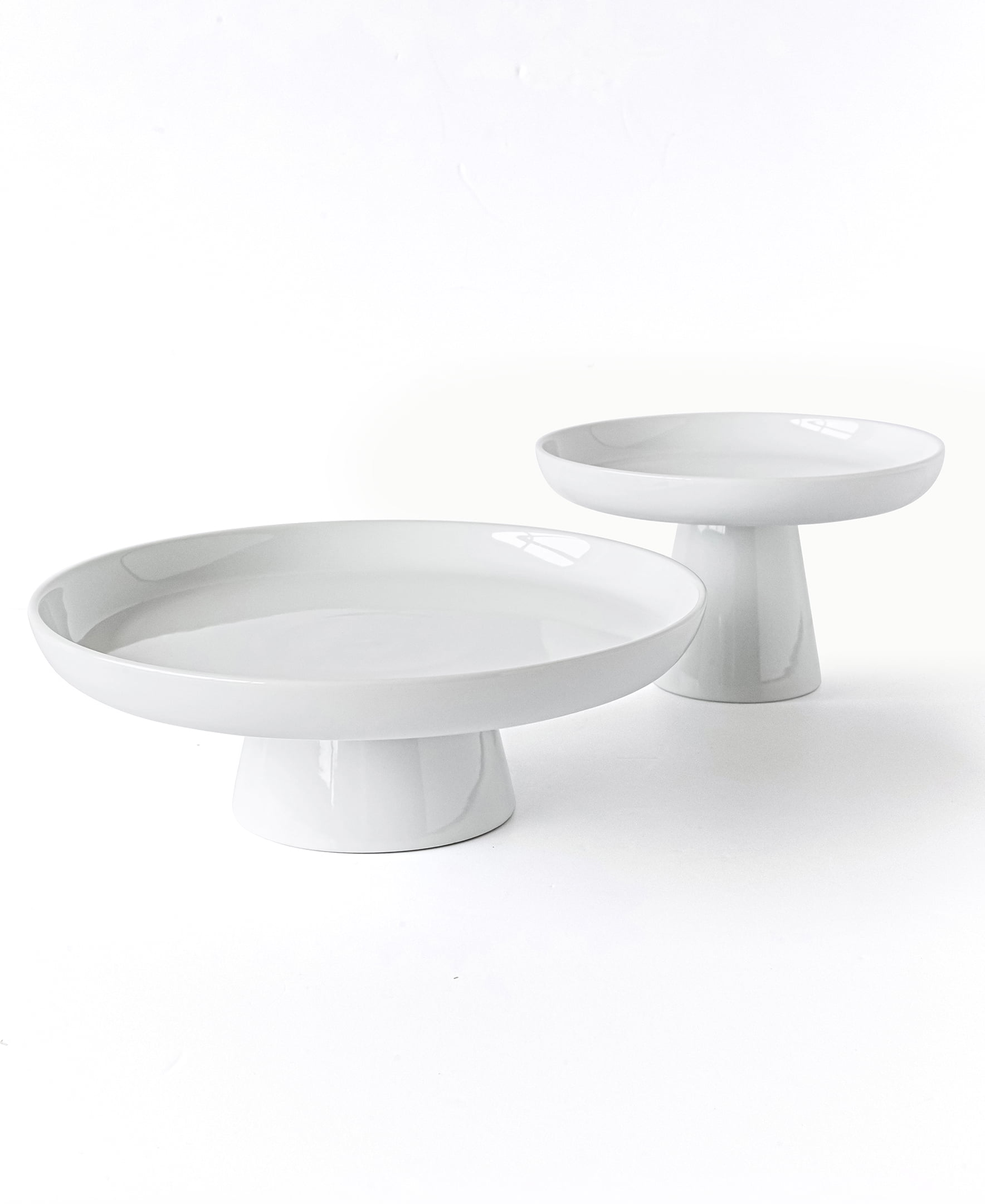Over and Back Set of 2 White Porcelain Cake Stands