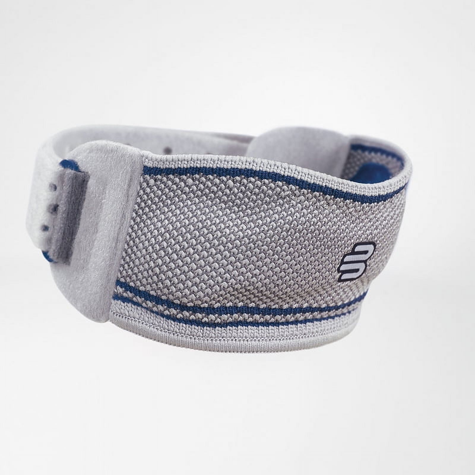 Bauerfeind - GenuPoint Knee Strap Titanium Right Knee Size 3 - Walmart.com