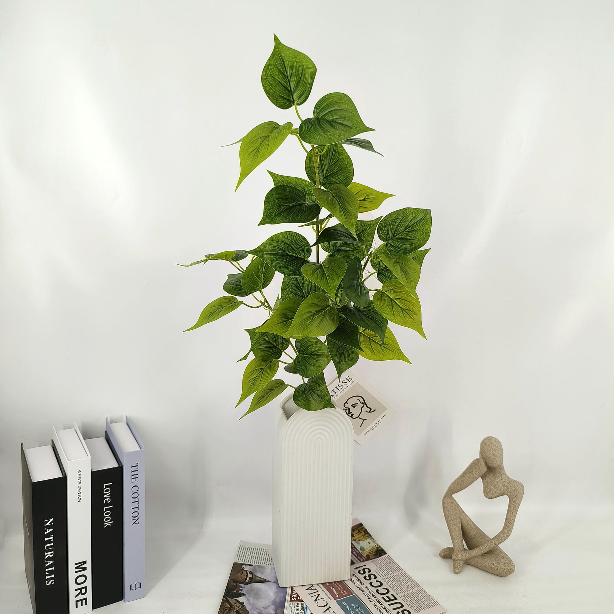 Mainstays 31 in Indoor Artificial Pothos Stem, Green Color.