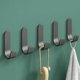 thumbnail image 1 of 5 Piezas Pegatinas de Gancho Adhesivo Gancho de Pared Baño Toallero Impermeable para Dormitorio Baño Cocina Techo Colgando Albornoces (Negro) JFHHH pequeña, 1 of 5