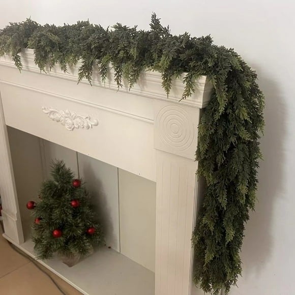 Suncoda Simulated Cedar, Artificial Cedar Garland with Realistic Needles and Branches 180 cm for Christmas Holiday Decorations Door Wall and Home Decor