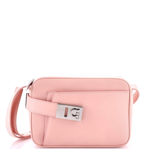 Pre-Owned Zip Camera Bag Leather By Rebag