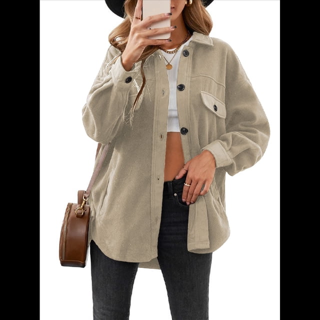 Chaqueta de Mujer de Gran Tamaño con Botones y Larga con Aberturas. Caqui M