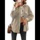 thumbnail image 1 of Chaqueta de Mujer de Gran Tamaño con Botones y Larga con Aberturas. Caqui XL, 1 of 5