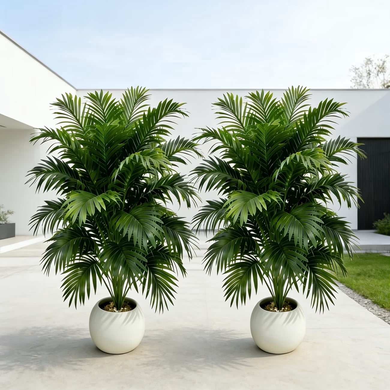 2 Pack Artificial Palm Trees, UV Resistant Fake Tropical Plant, Faux Greenery for Indoor Outdoor Home Patio Pool Garden Decoration