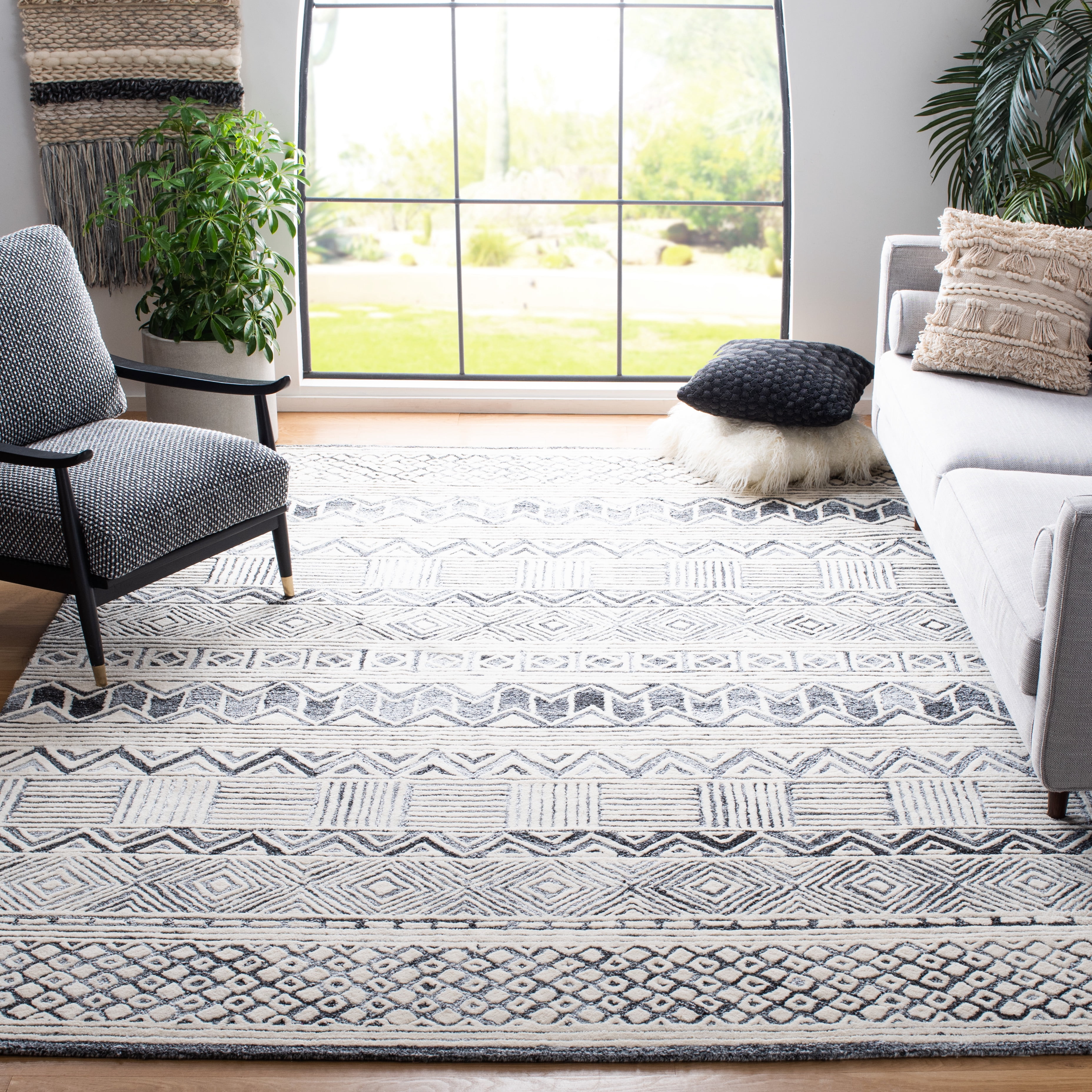 SAFAVIEH Roslyn Raynard Geometric Area Rug, Black/Ivory, 9' x 12'