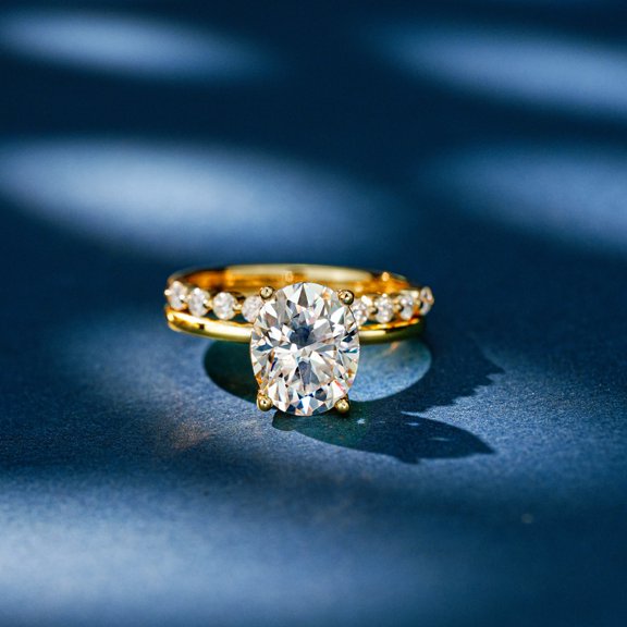Apaison Sparkling 2 Carat Moissanite Gold Plated Rings for Women - Wedding Engagement Anniversary Jewelry Gift - Size 5 ~9