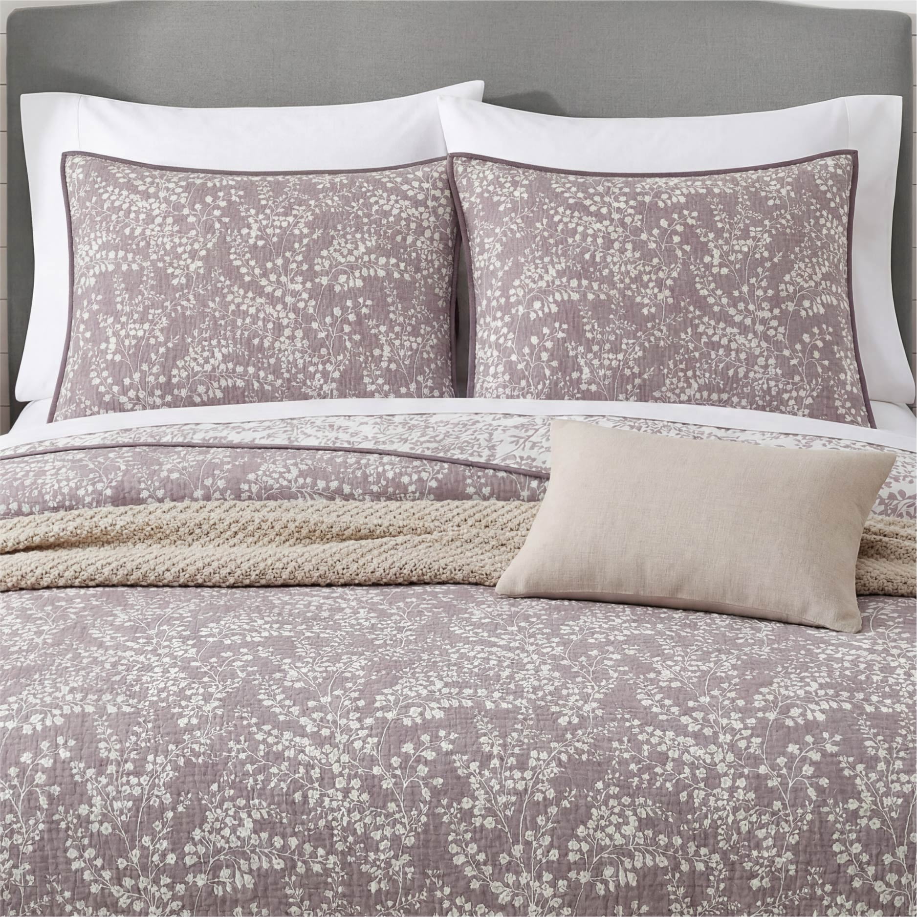 Mainstays Botanical Floral Stitched Pillow Sham, Standard, Light Purple, 1 Pack