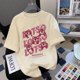 thumbnail image 1 of Camiseta de manga corta con estampado de fresas y oso para mujer, de marca de moda, estilo veraniego, estilo Hong Kong, versátil, bonita, de algodón puro, de media manga, 1 of 4