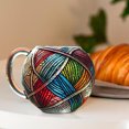 thumbnail image 1 of Taza de hilo pintado | Estilo vidriera | Taza de té de café de vidrio de 12 oz | Acogedor diseño de ola de hilo artesanal | Apto para lavavajillas | Regalo para artesanos y amantes del café, 1 of 8