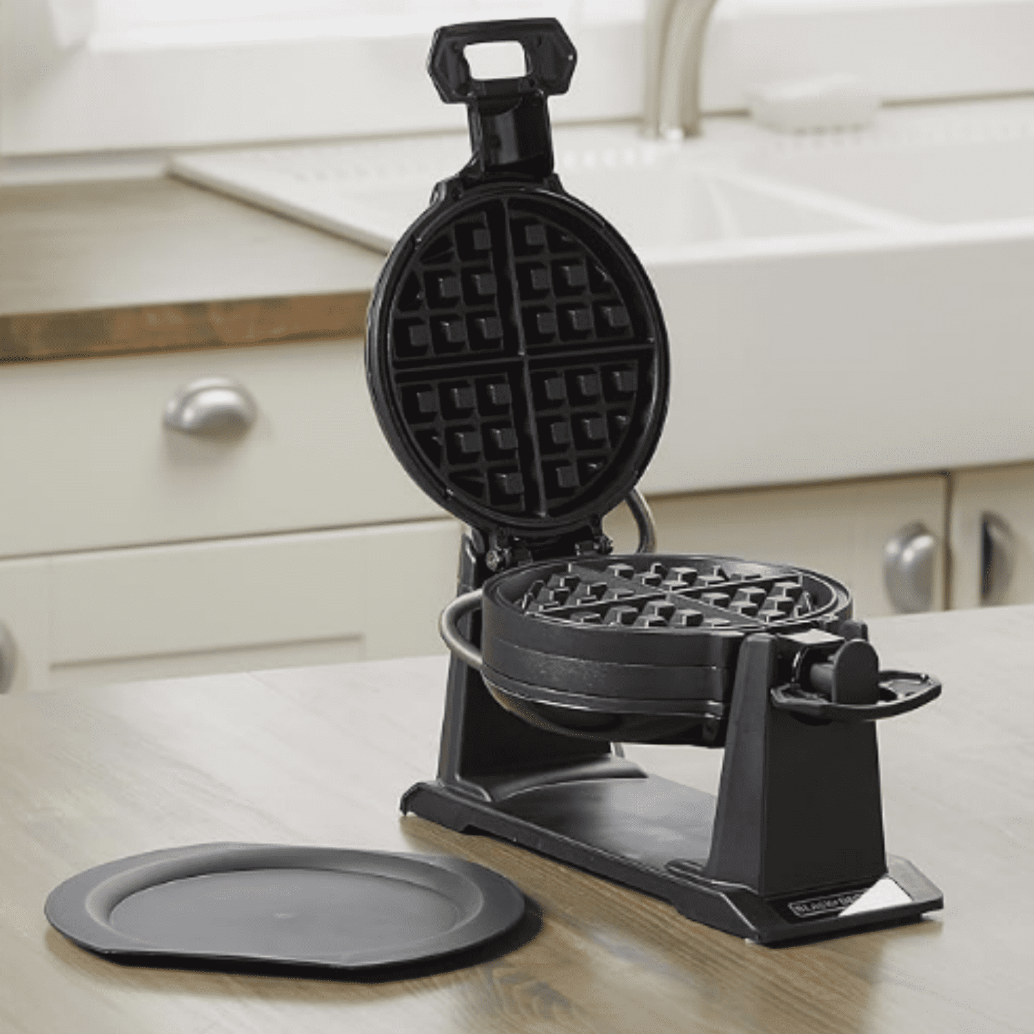 Rotating Waffle Maker, Black