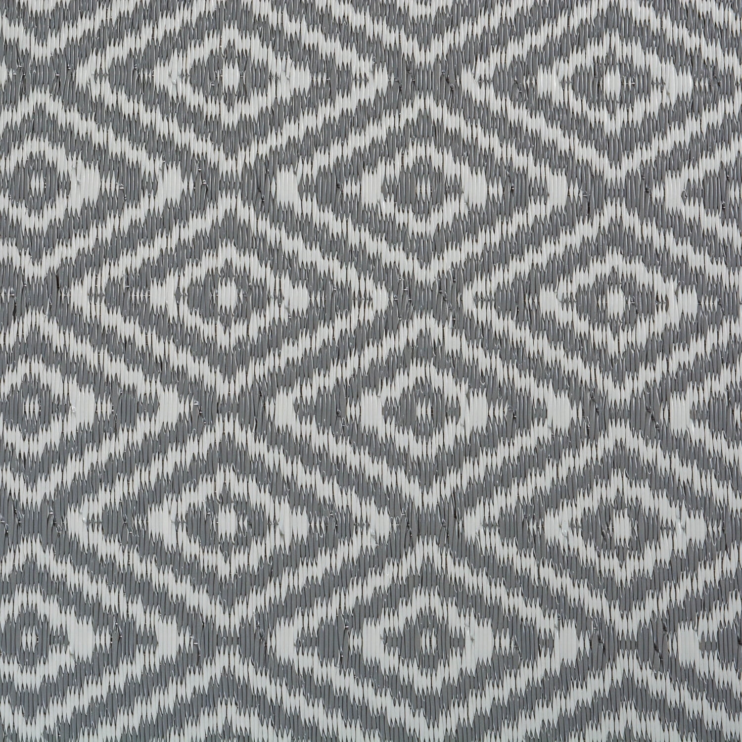 DII Gray Diamond Outdoor Rug