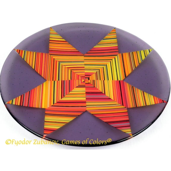 A decorative round plate "Midnight star"; shallow plate; fused glass; geometrical design