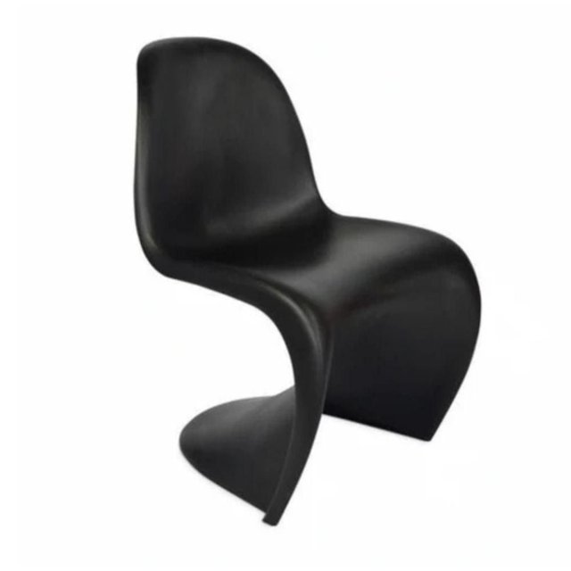 Sara Chair (Matte Finish) in Black