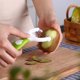 thumbnail image 2 of Rebanadora De Frutas V Line Slicer Cortador De Verduras En Juliana Herramienta De Rebanado De Limón Cortador De Frutas Té Vogacara HA015478-00, 2 of 6