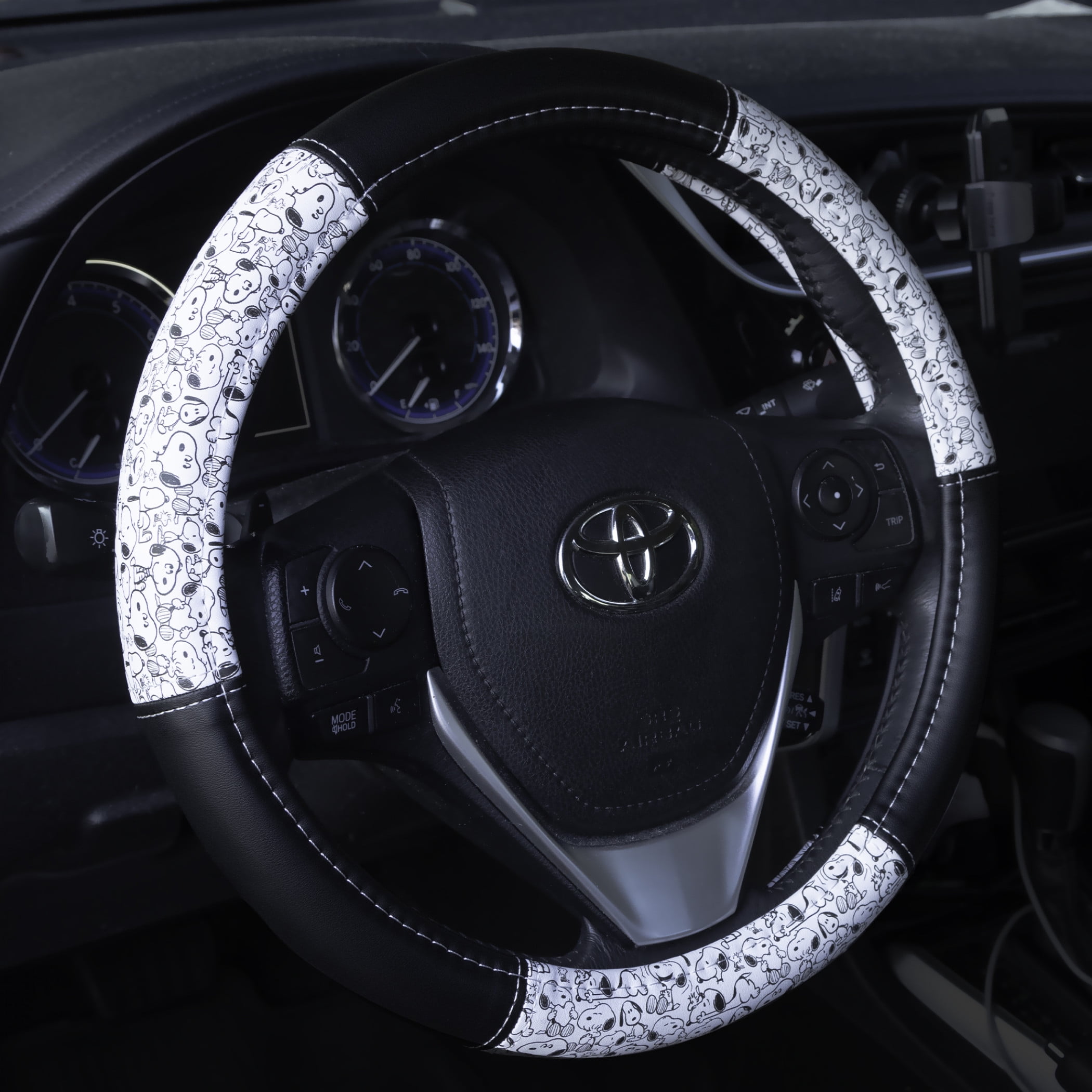 Peanuts Snoopy Expressions Steering Wheel Cover