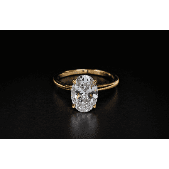 Diiro Classic Oval Solitaire Ring for Women, Engagement Ring, Vermeil Gold Sparkling Moissanite Diamond-Look Stone, Bridal Jewelry