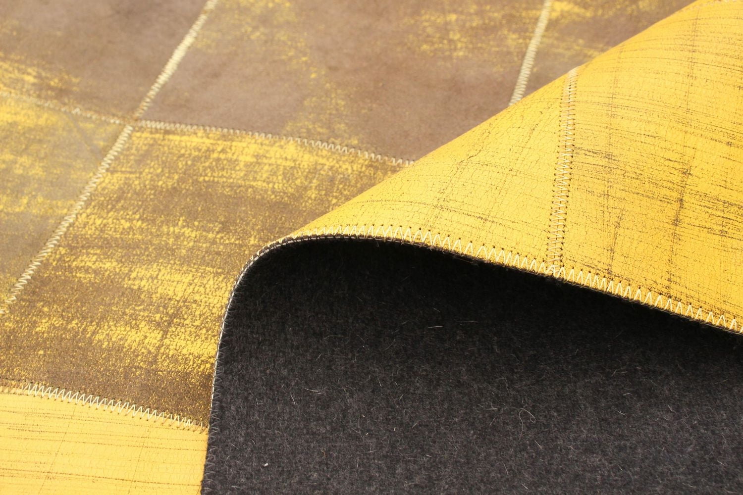 ECARPETGALLERY Tapis Fait à la Main pour Salon, Salle à Manger et Chambre à Coucher Contemporain Collection Patchwork en cuir 5'0" x 8'0" en Jaune