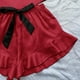 thumbnail image 4 of Conjunto de pijama de seda helada para mujer: pantalones cortos con tirantes y lazo liso, ropa fina para estar por casa, tallas S-XL, 4 of 5