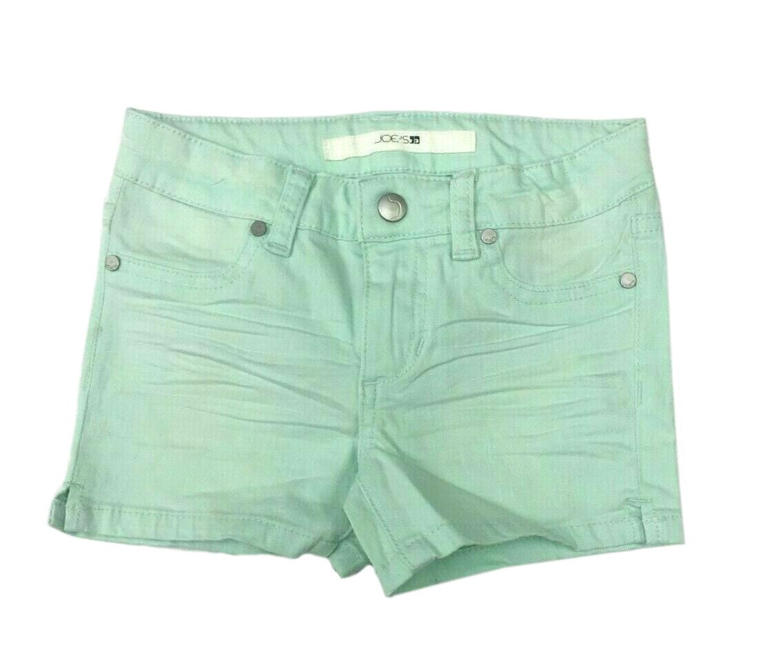 green jean shorts