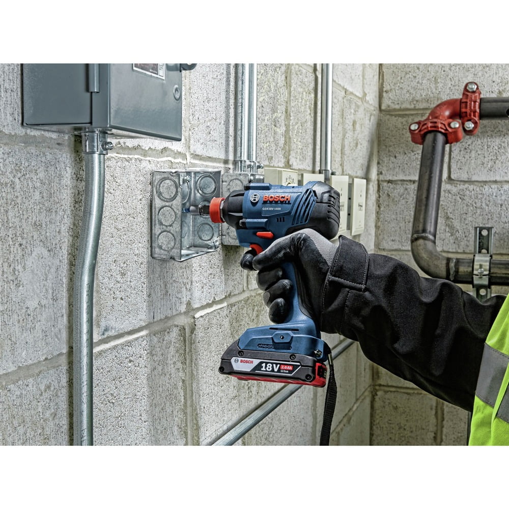 Bosch GDX18V-1600B12 18V Freak Lithium-Ion 1/4 in. and 1/2 in. Cordless Two-In-One Bit/Socket Impact Driver Kit (2 Ah)