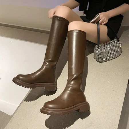 

Knee-high Women Chelsea Boots Flats Platform Casual Shoes