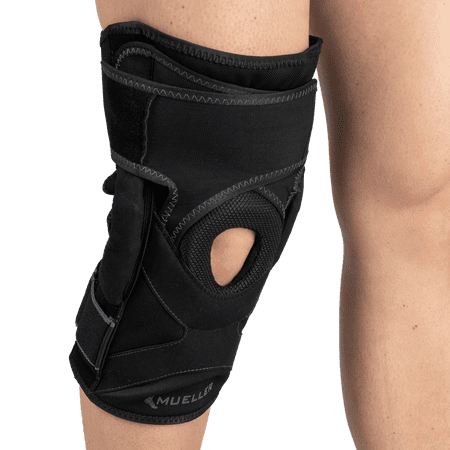 MUELLER SPORTS MEDICINE HERO™ HINGED KNEE BRACE, OSFM, BLACK